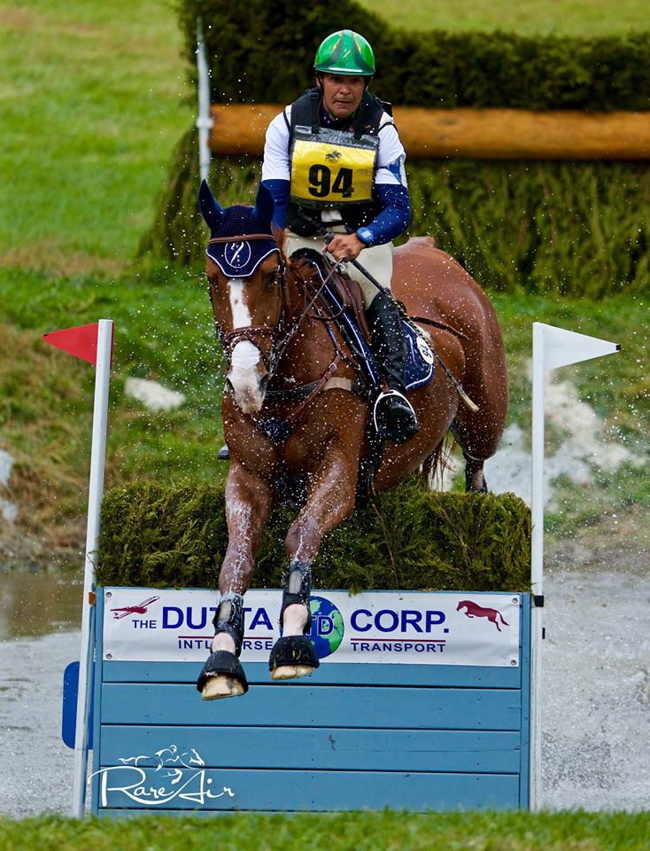 Nilson Da Silva sur le cross avec équipement Antares sellier