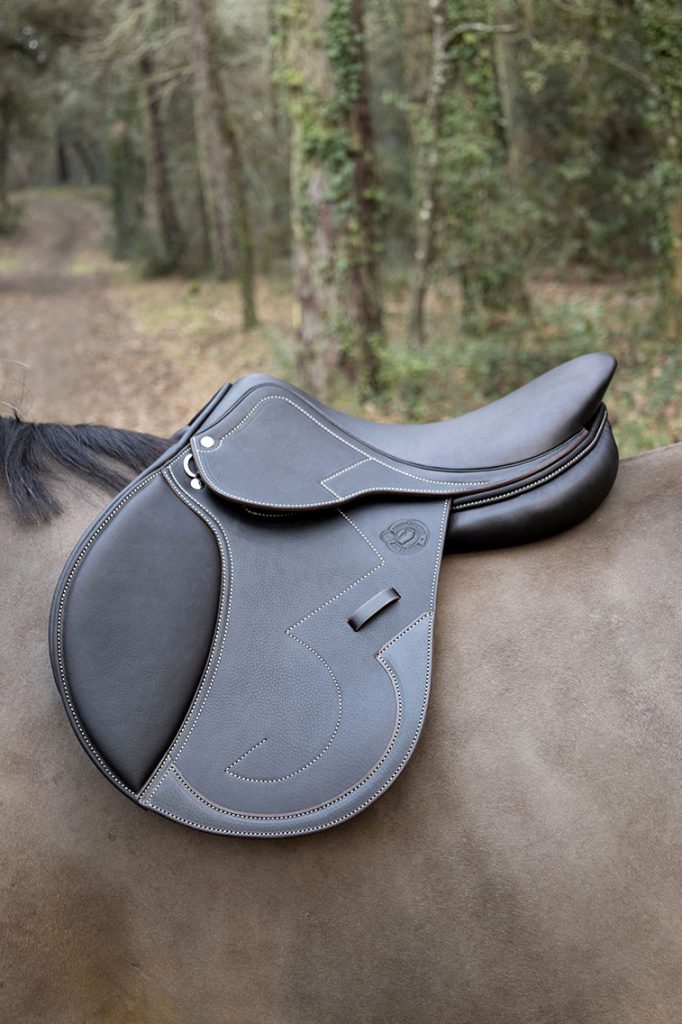 ANTARES-SADDLE-PROFINE- SIGNATURE