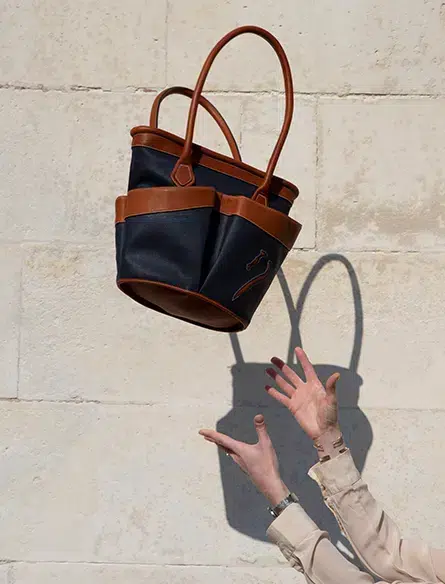 Recycling-leather-from-bespoke-saddles-bag-olivia