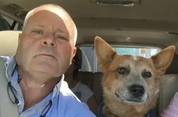 Dr Bruno Baup et son chien